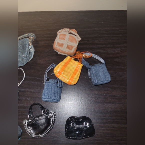 Bratz Bags Lot - Picture 3 of 5